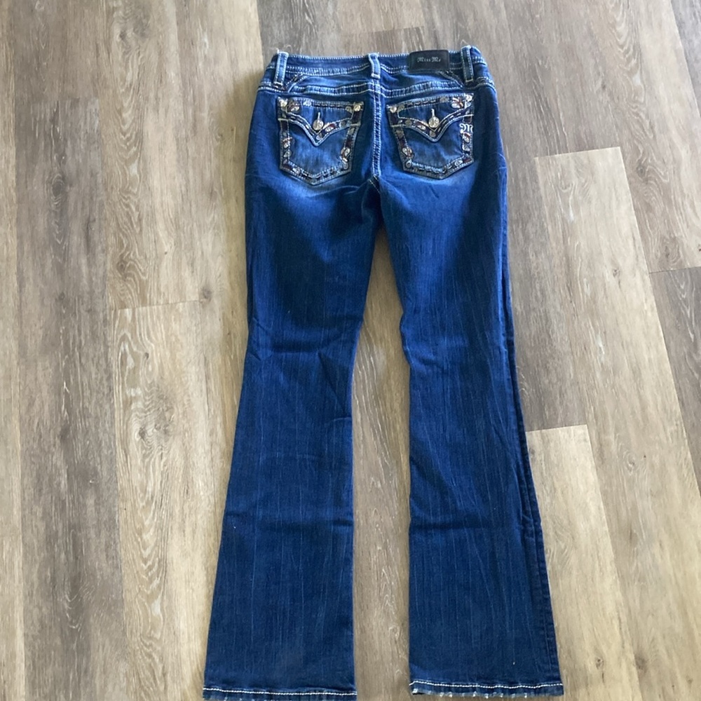 Miss Me MidRise Bootcut Embroidered Jeans - Picture 4 of 5